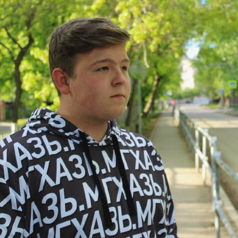 Евгений Савинов